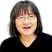 高村 ゆかり